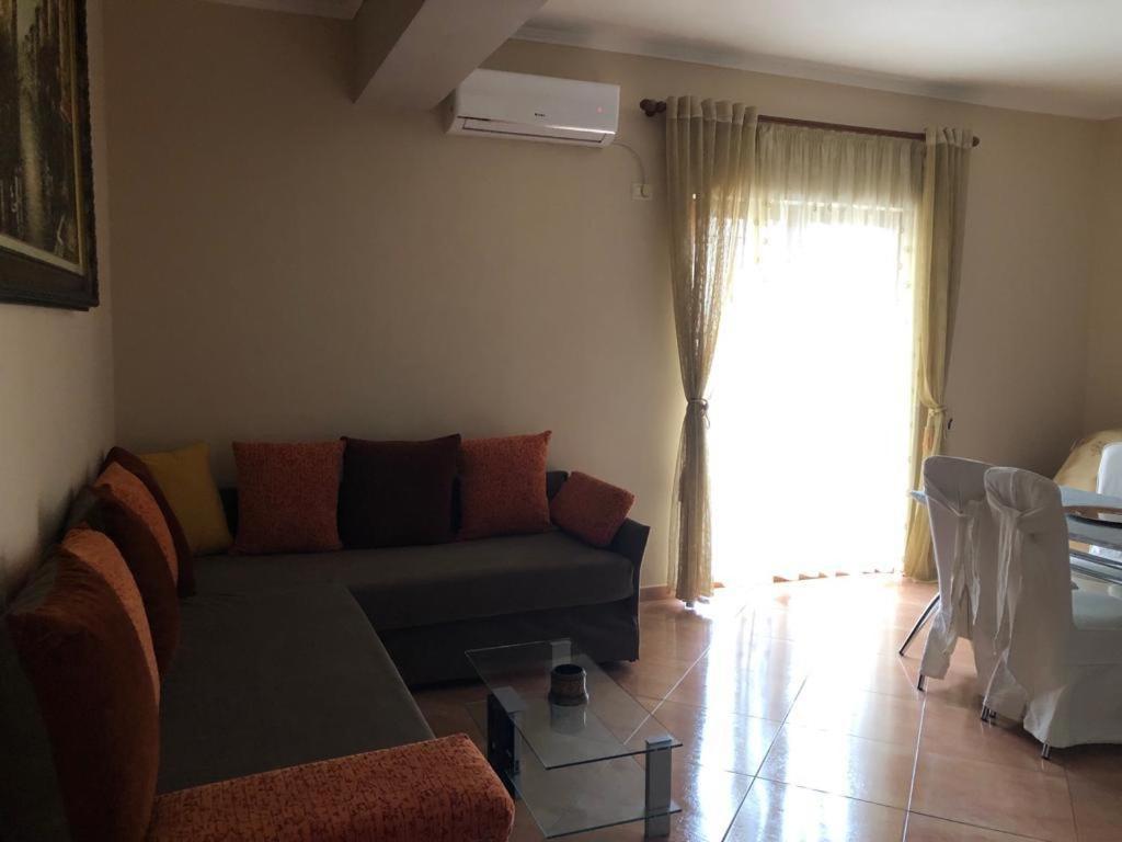 Villa 151 Sarandë Eksteriør billede