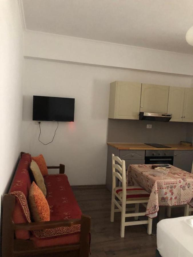 Villa 151 Sarandë Eksteriør billede