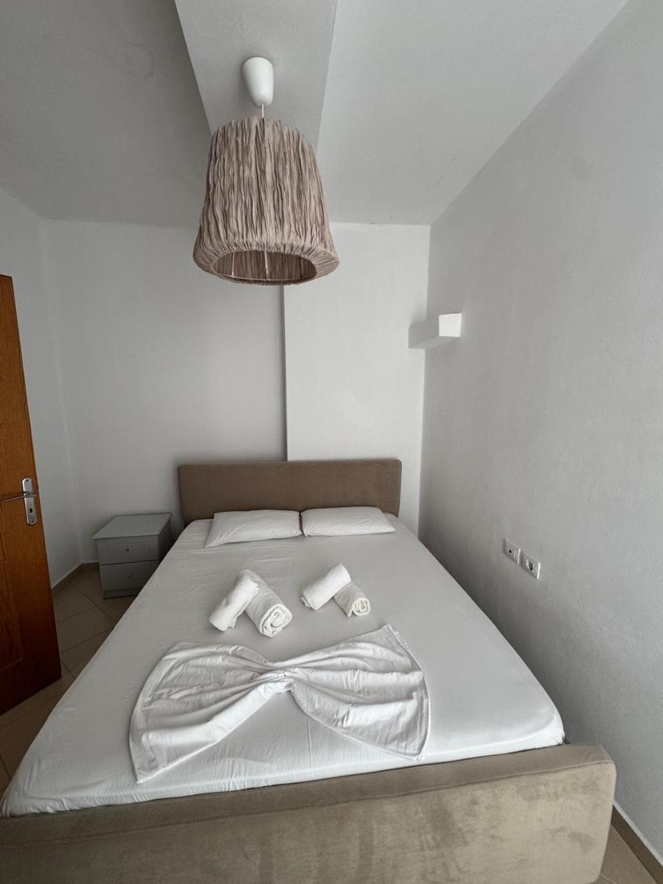 Villa 151 Sarandë Eksteriør billede
