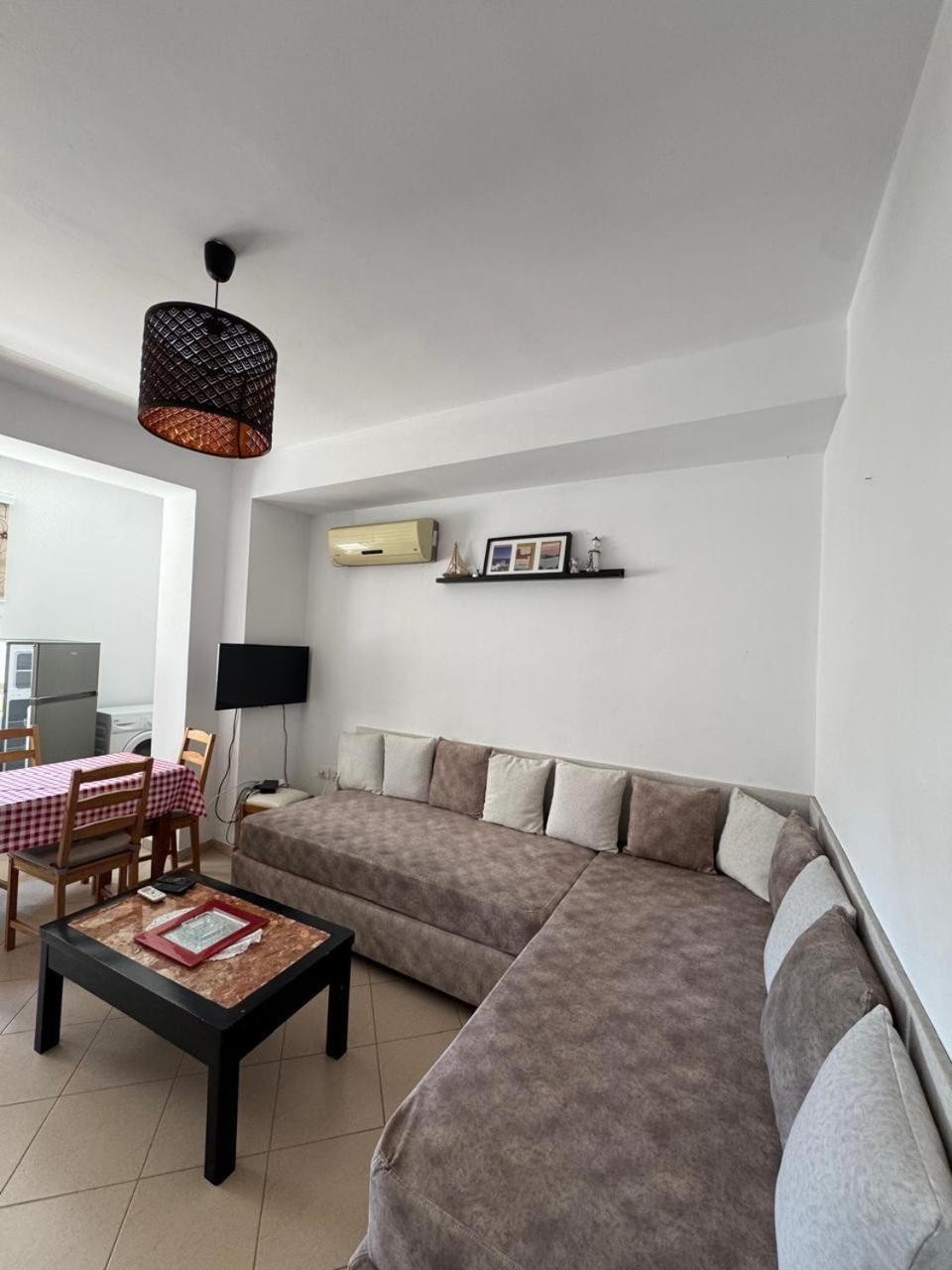 Villa 151 Sarandë Eksteriør billede