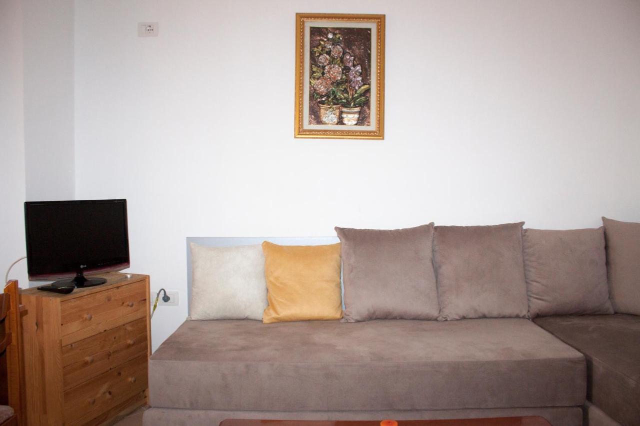 Villa 151 Sarandë Eksteriør billede