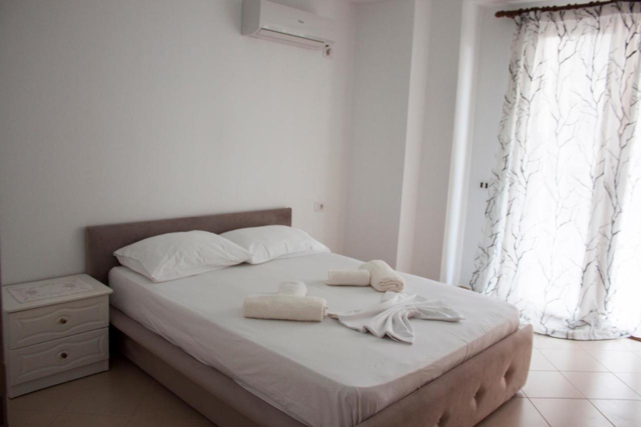 Villa 151 Sarandë Eksteriør billede